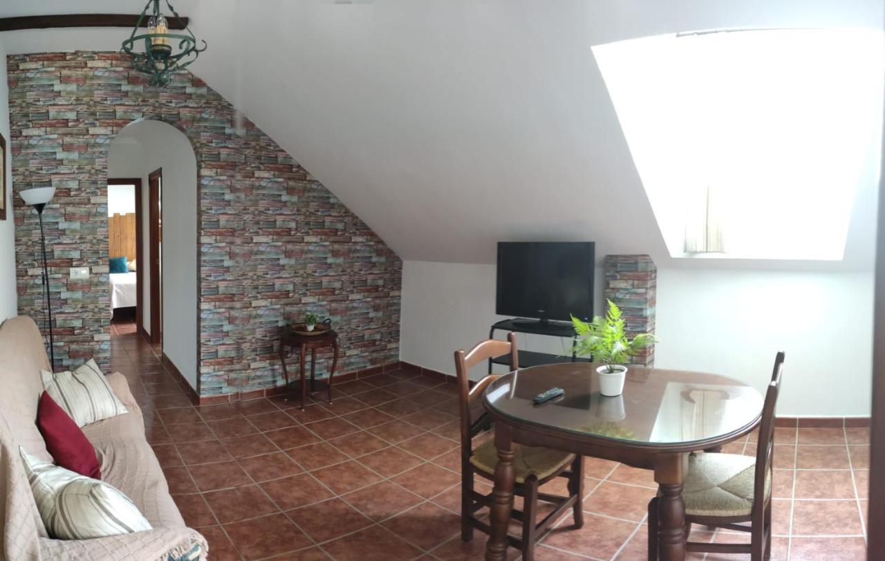 Hostal Vista A La Sierra Valle de Abdalagís Exterior foto