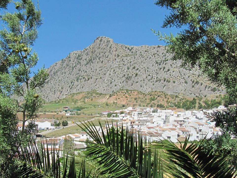 Hostal Vista A La Sierra Valle de Abdalagís Exterior foto